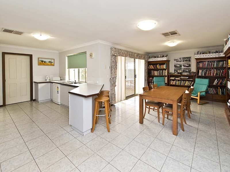 29 Stevens Road, High Wycombe WA 6057