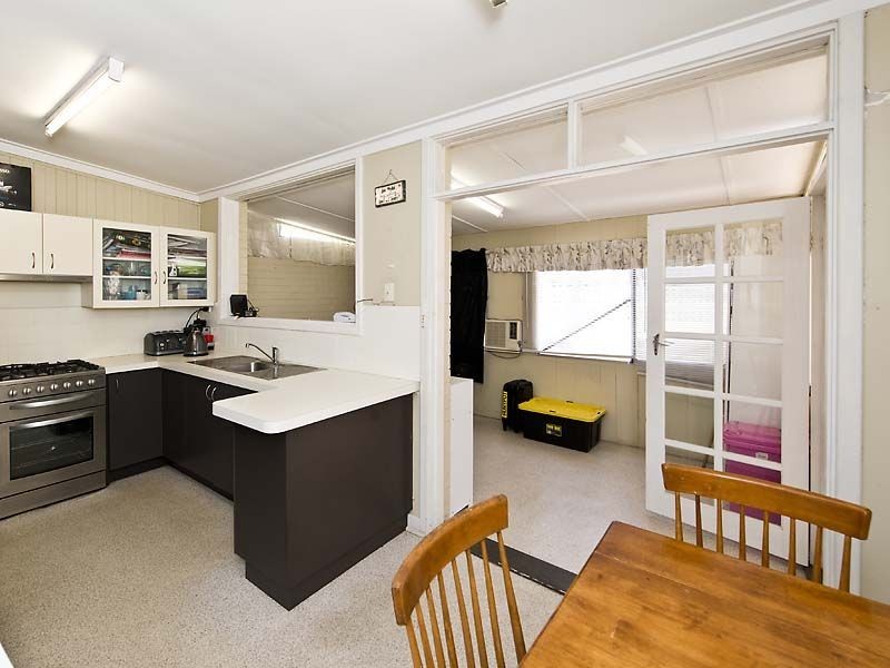 7 Jeanhulley Road, High Wycombe WA 6057