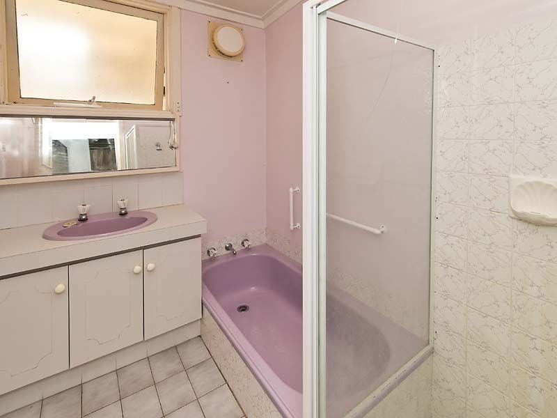 7 Jeanhulley Road, High Wycombe WA 6057