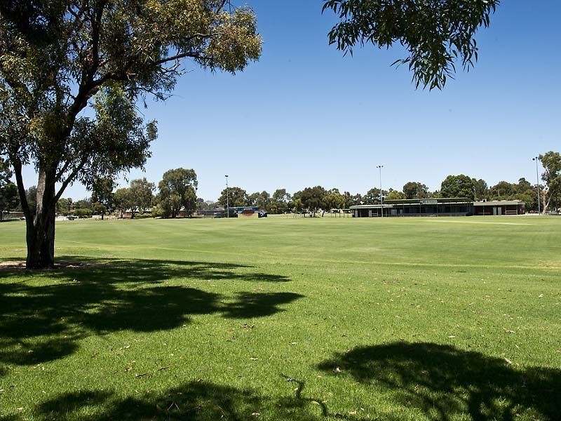 7 Jeanhulley Road, High Wycombe WA 6057