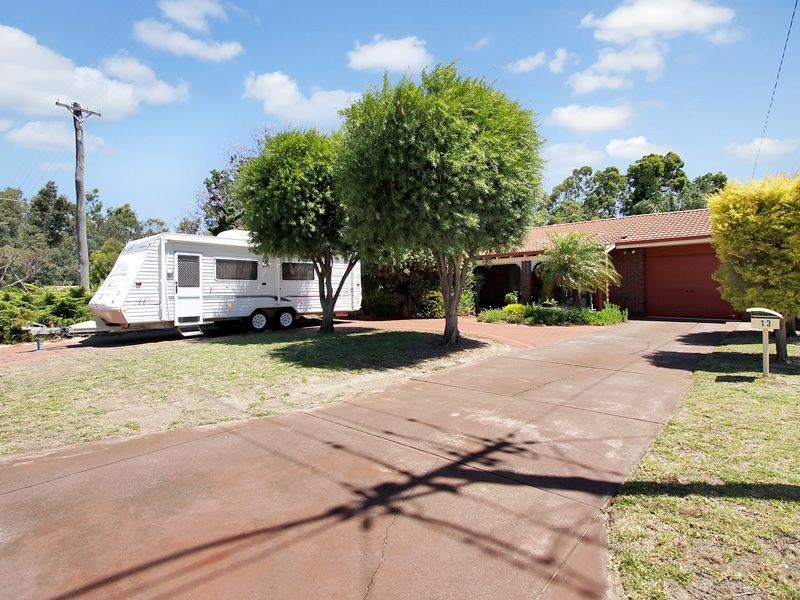 13 Magnolia Way, Forrestfield WA 6058