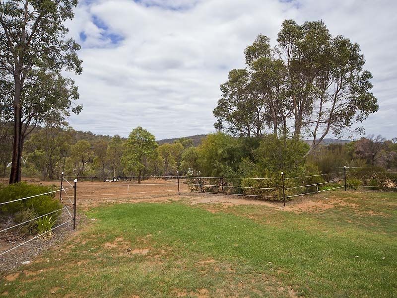 34 Canter Court, Orange Grove WA 6109