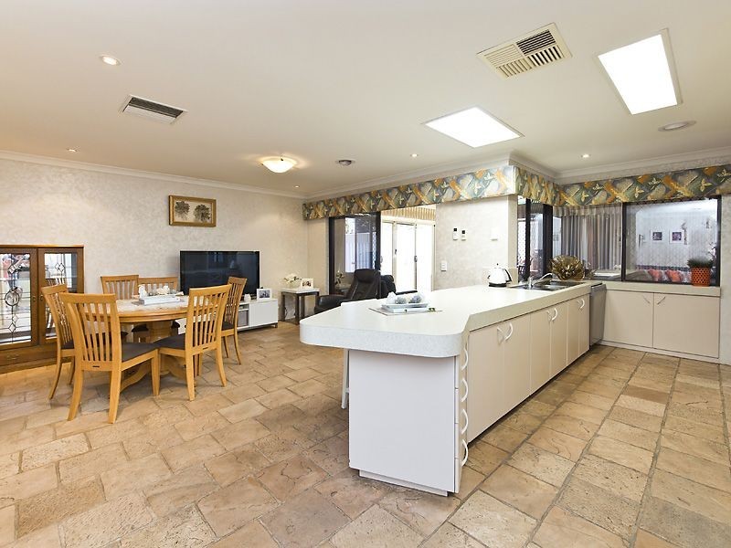 91 Newburn Road, High Wycombe WA 6057