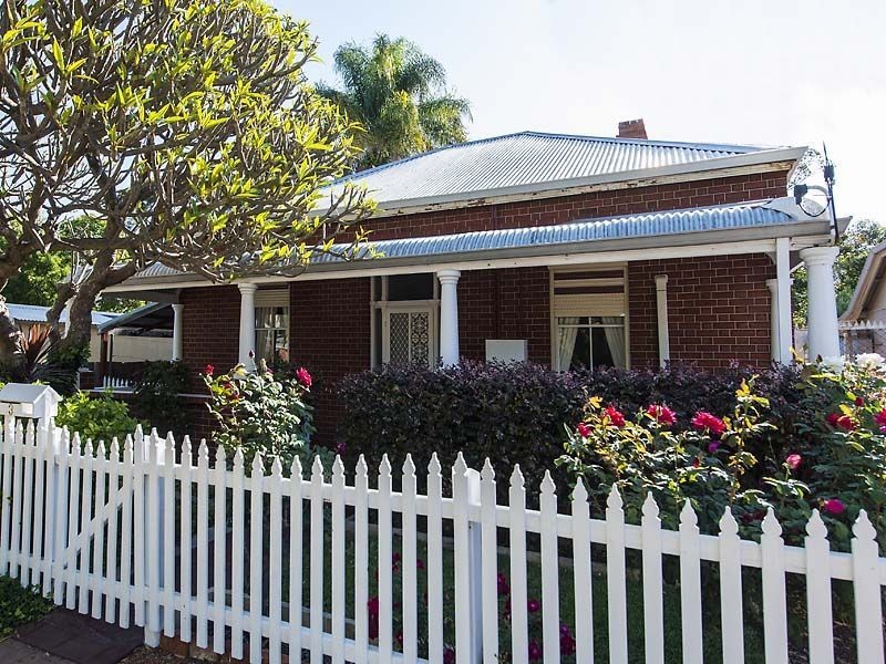 3 Station Street, Guildford WA 6055