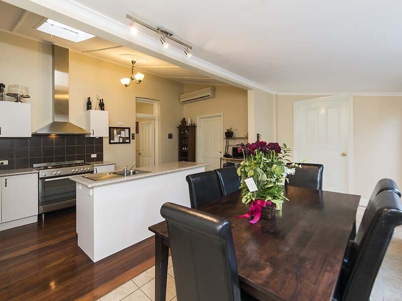 3 Station Street, Guildford WA 6055