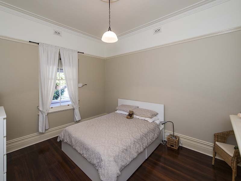 3 Station Street, Guildford WA 6055