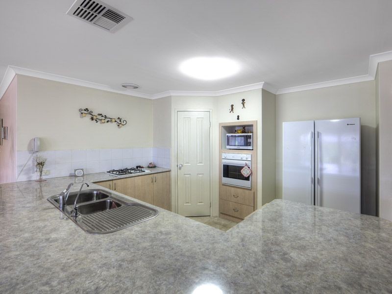 262 Adelaide Street, High Wycombe WA 6057