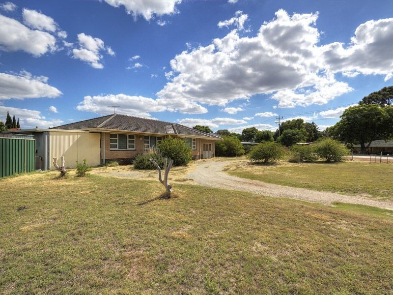 53 Maida Vale Road, Maida Vale WA 6057