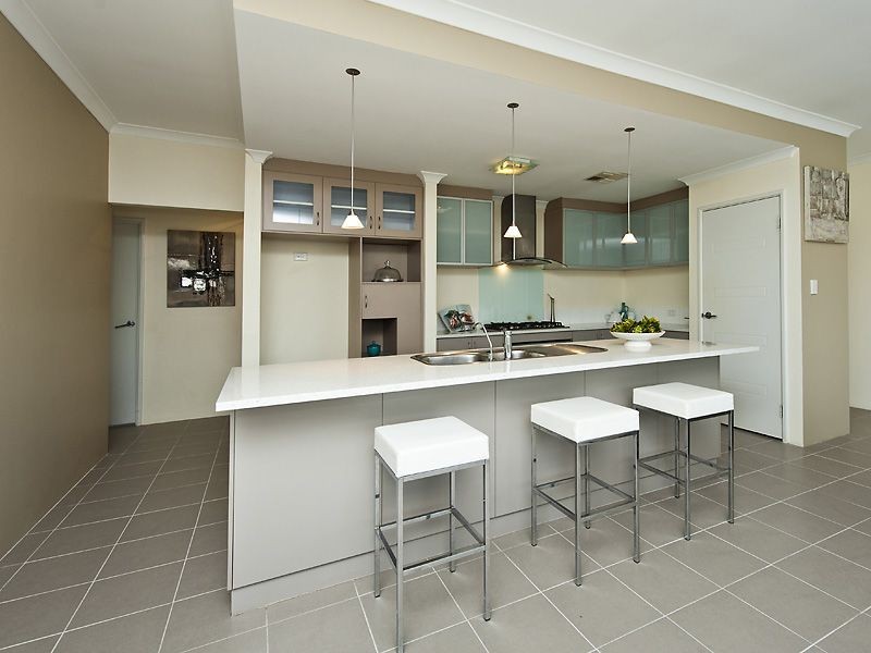 20 Belfry Way, Wattle Grove WA 6107