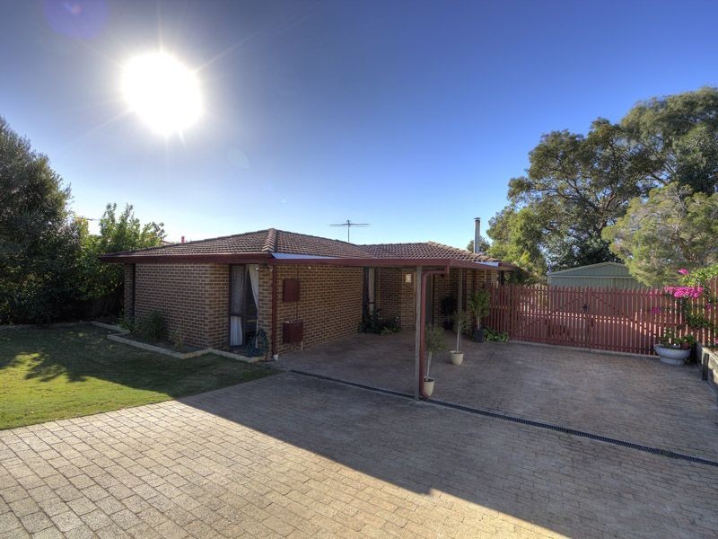 5 Scarp View, Swan View WA 6056