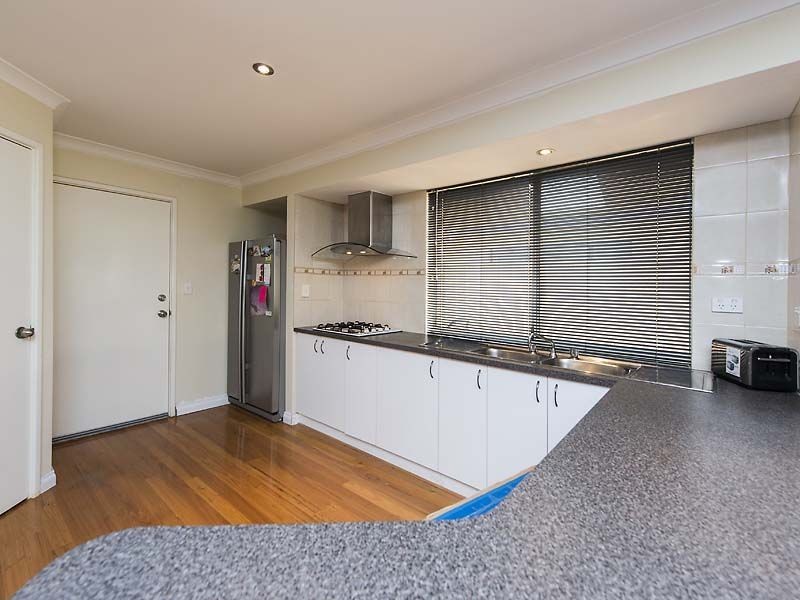 7 Range Court, High Wycombe WA 6057