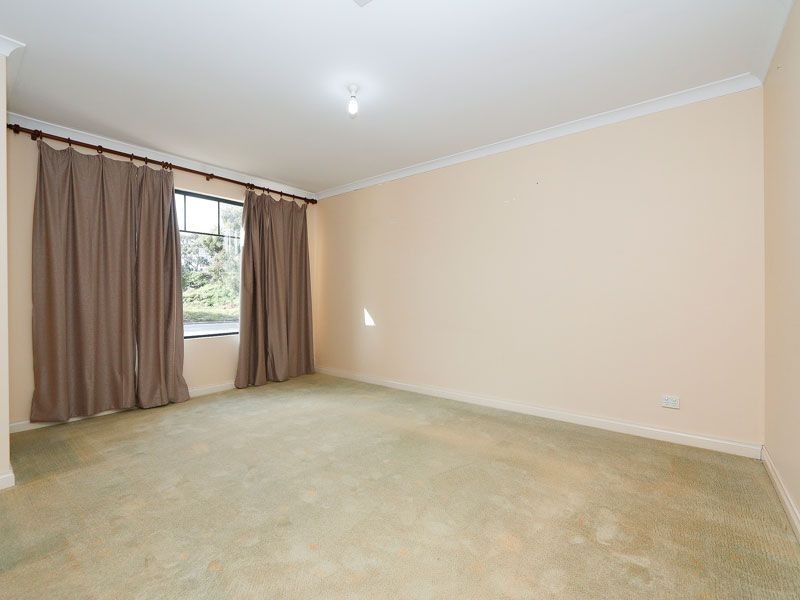 274 Adelaide Street, High Wycombe WA 6057