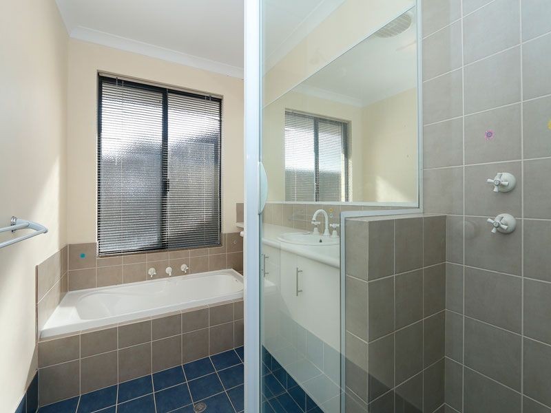 274 Adelaide Street, High Wycombe WA 6057