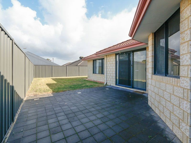 274 Adelaide Street, High Wycombe WA 6057