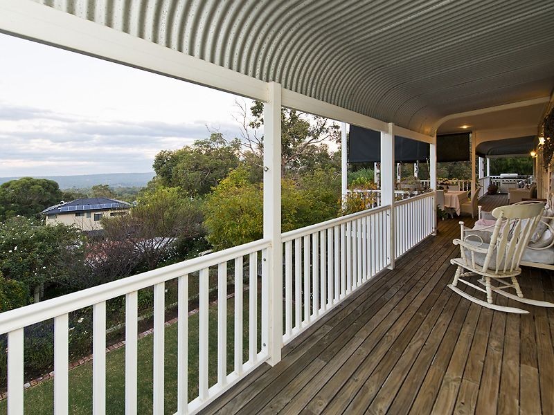 20 Hillview Street, Kalamunda WA 6076