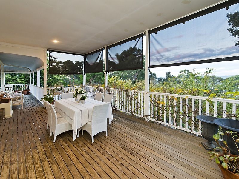 20 Hillview Street, Kalamunda WA 6076