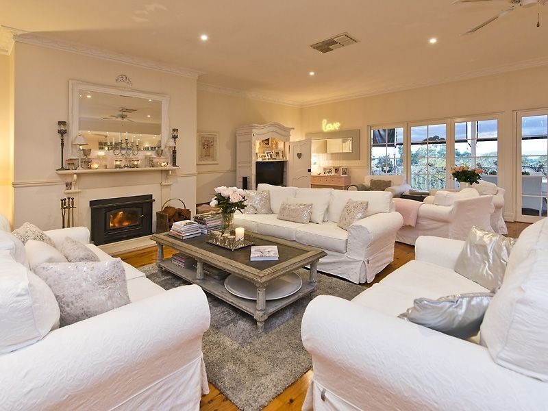 20 Hillview Street, Kalamunda WA 6076