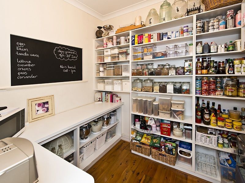 20 Hillview Street, Kalamunda WA 6076