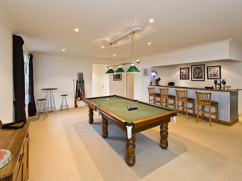 20 Hillview Street, Kalamunda WA 6076