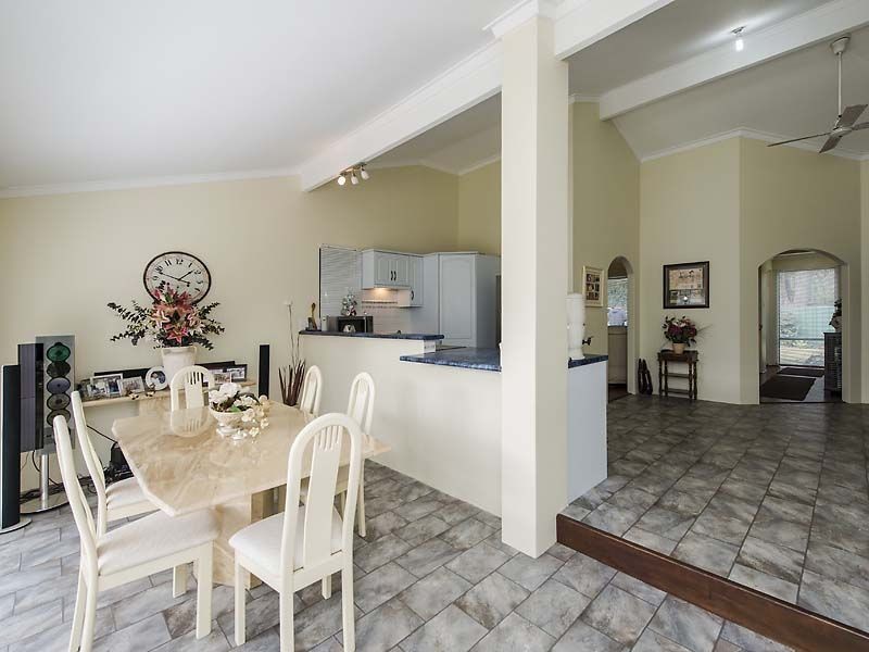 10 Priory Road, Maida Vale WA 6057