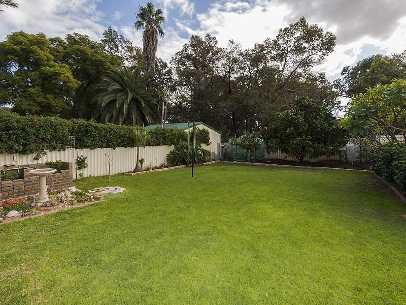 10 Priory Road, Maida Vale WA 6057