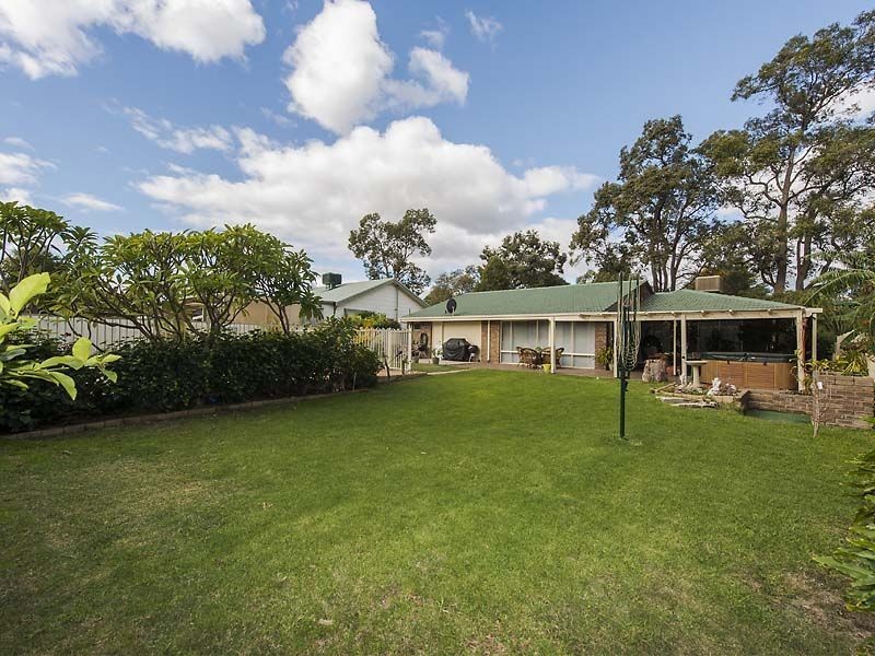 10 Priory Road, Maida Vale WA 6057