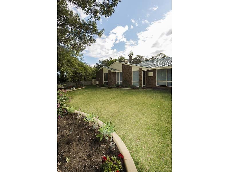 10 Priory Road, Maida Vale WA 6057