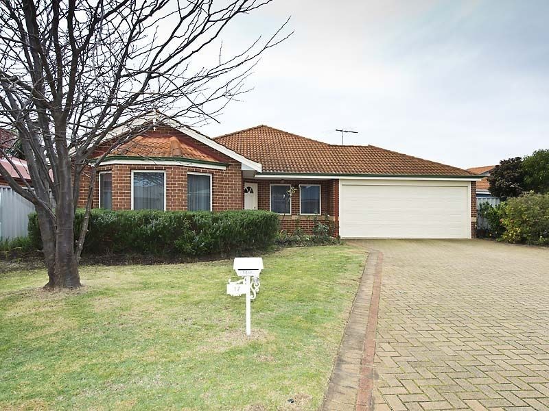 17 Babbler Court, Maida Vale WA 6057