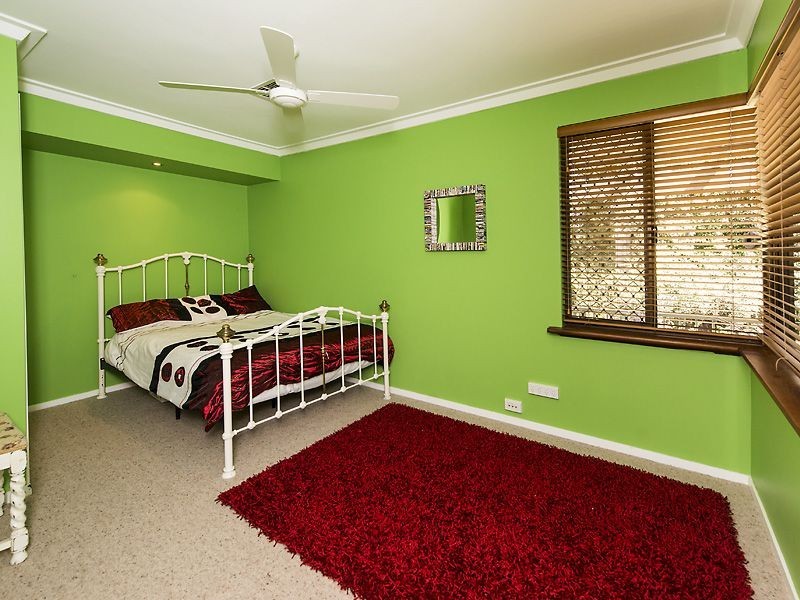 28 Albert Road, Lesmurdie WA 6076