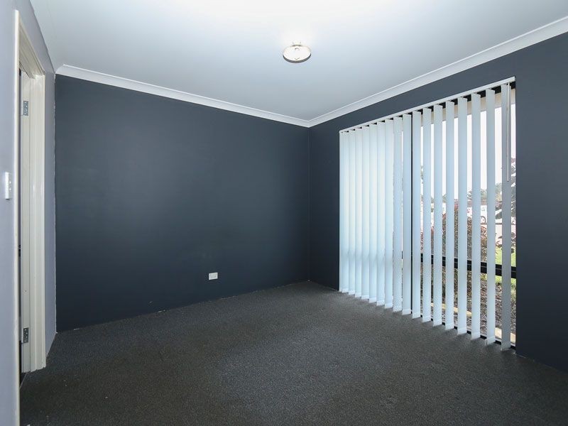 7 Jordan Place, Wattle Grove WA 6107