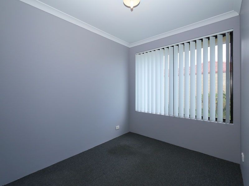 7 Jordan Place, Wattle Grove WA 6107