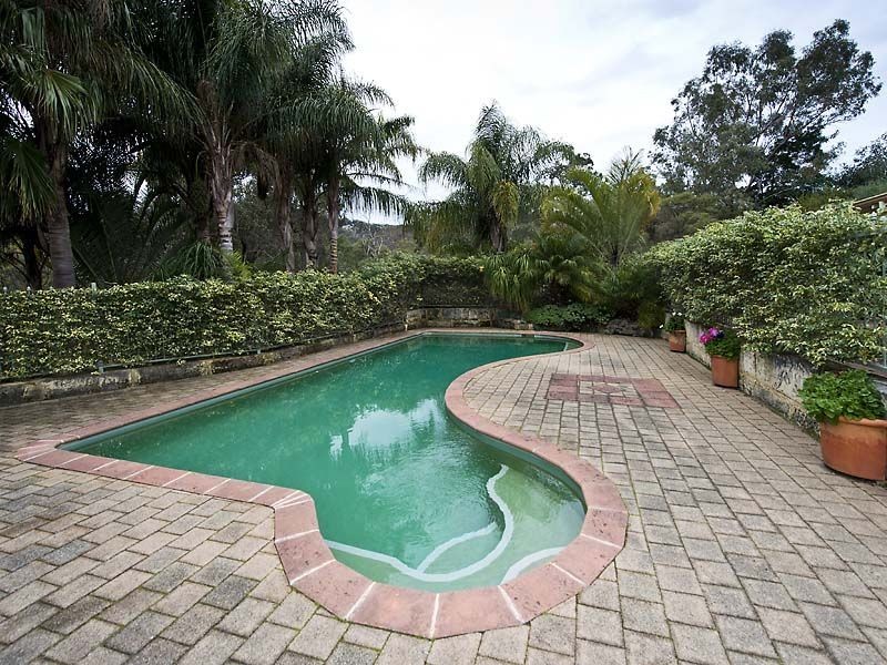 59 John Farrant Drive, Gooseberry Hill WA 6076