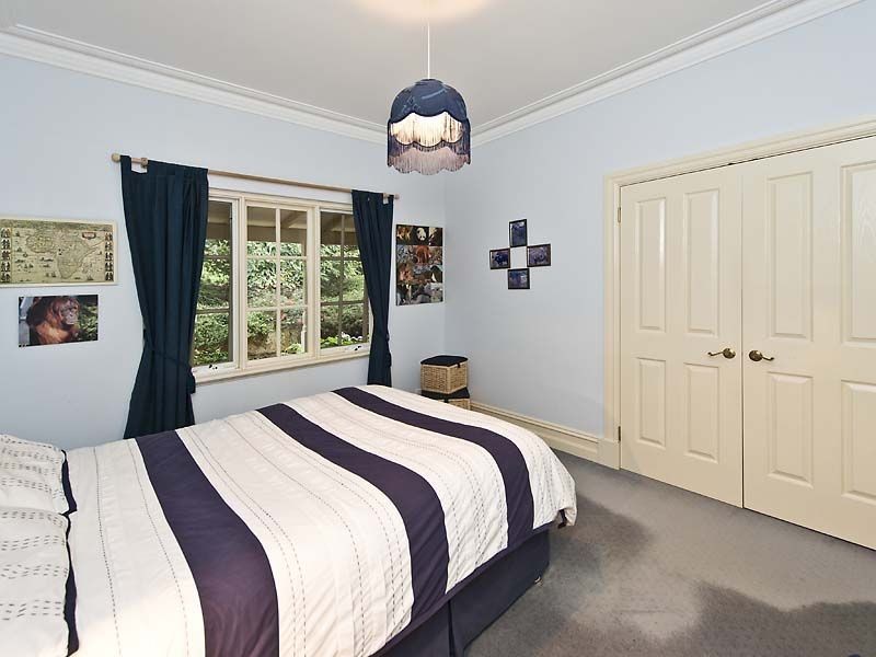 59 John Farrant Drive, Gooseberry Hill WA 6076