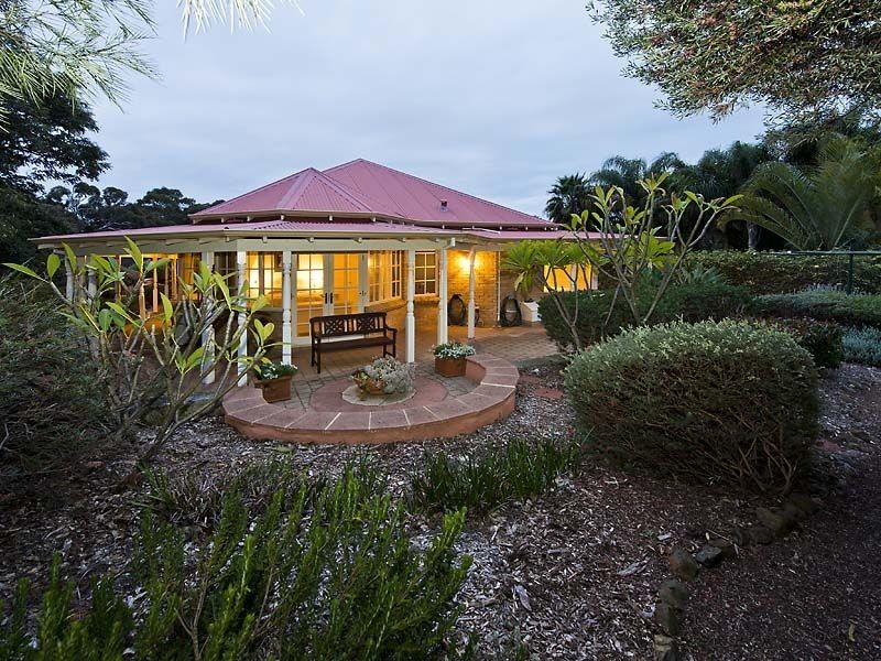 59 John Farrant Drive, Gooseberry Hill WA 6076