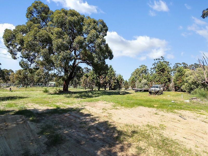 196 Brewer Road, Maida Vale WA 6057