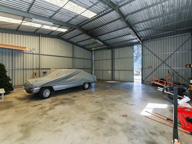 196 Brewer Road, Maida Vale WA 6057