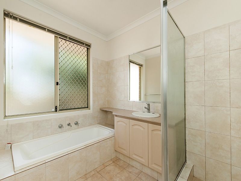 7 Buttercup Crescent, High Wycombe WA 6057