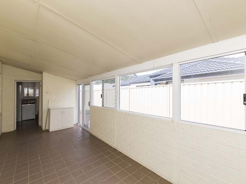 61 Cyril Road, High Wycombe WA 6057