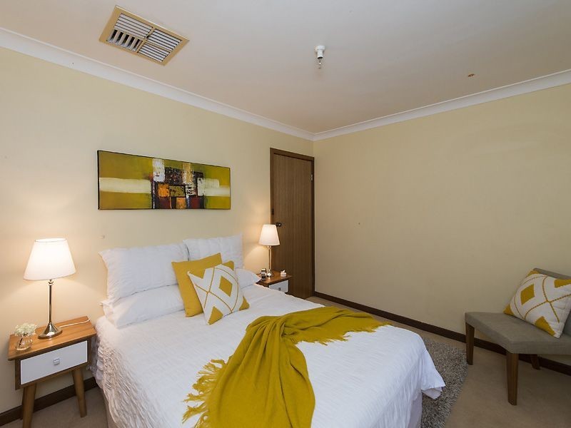 11 Alexander Close, Lesmurdie WA 6076