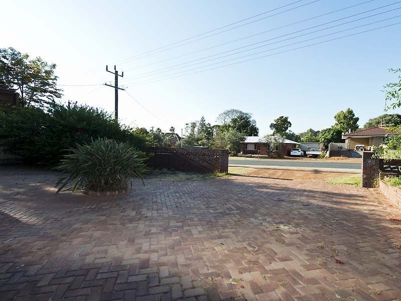 7 Glyde Road, Lesmurdie WA 6076