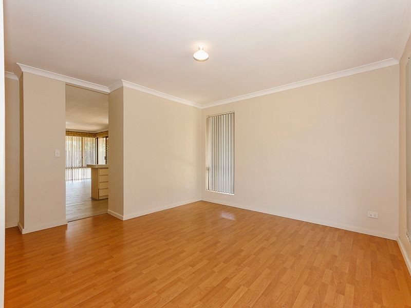 29 Calcite Place, Forrestfield WA 6058