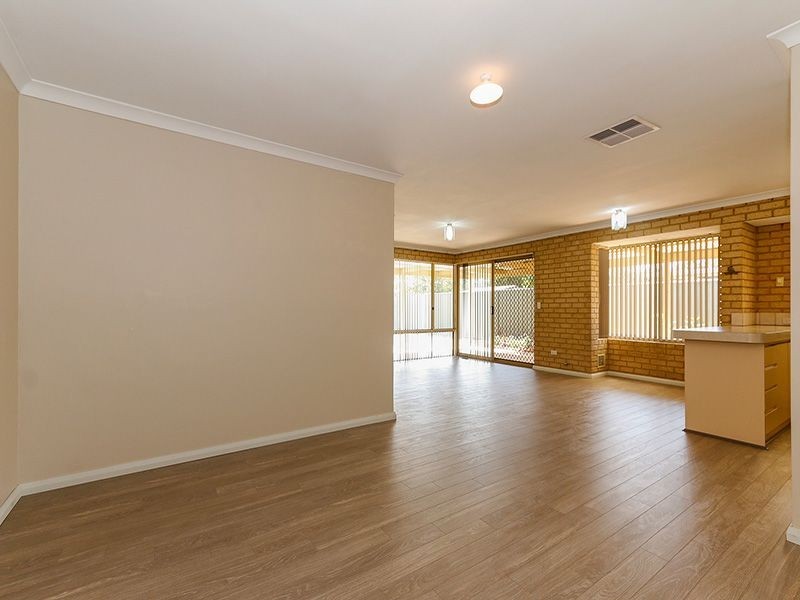 29 Calcite Place, Forrestfield WA 6058