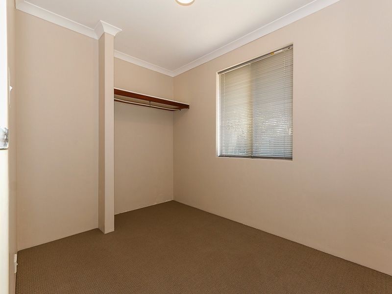 29 Calcite Place, Forrestfield WA 6058