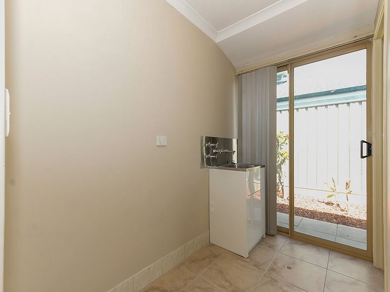 29 Calcite Place, Forrestfield WA 6058