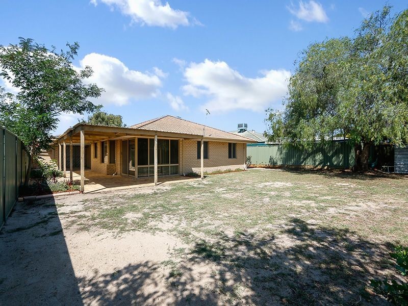 29 Calcite Place, Forrestfield WA 6058