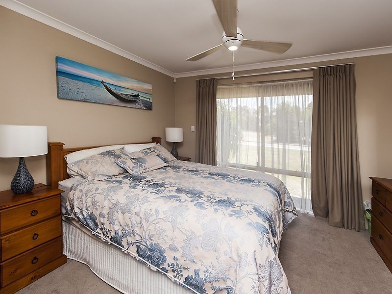 27 Russell Road, Maida Vale WA 6057