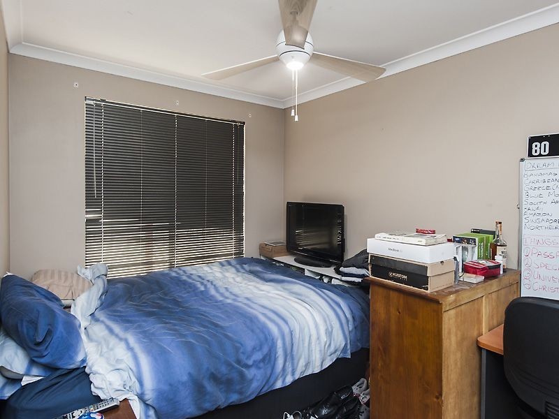 27 Russell Road, Maida Vale WA 6057