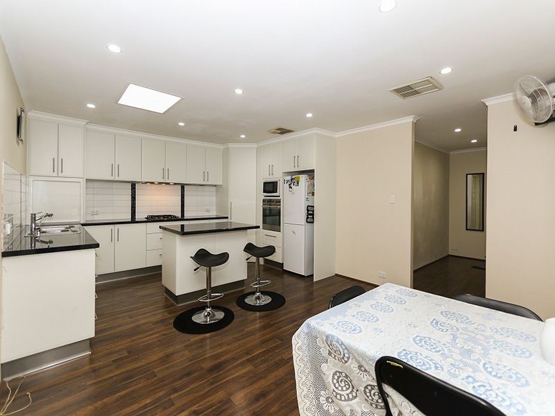 95 Bougainvillea Avenue, Forrestfield WA 6058