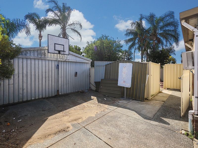 95 Bougainvillea Avenue, Forrestfield WA 6058