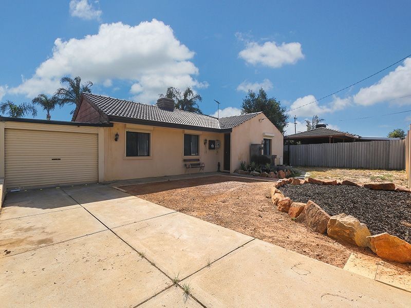 95 Bougainvillea Avenue, Forrestfield WA 6058